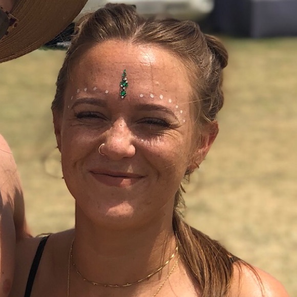 Meet your Posher, Samantha - Picture 1 of 1